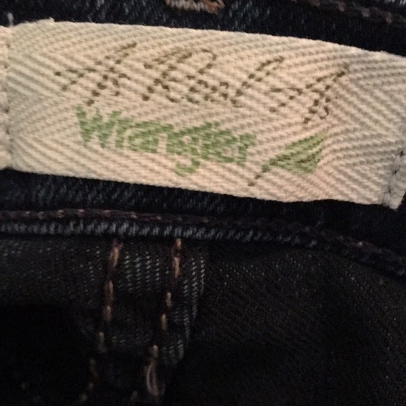 Wrangler NWT 10x34 straight leg jeans - Picture 6 of 9